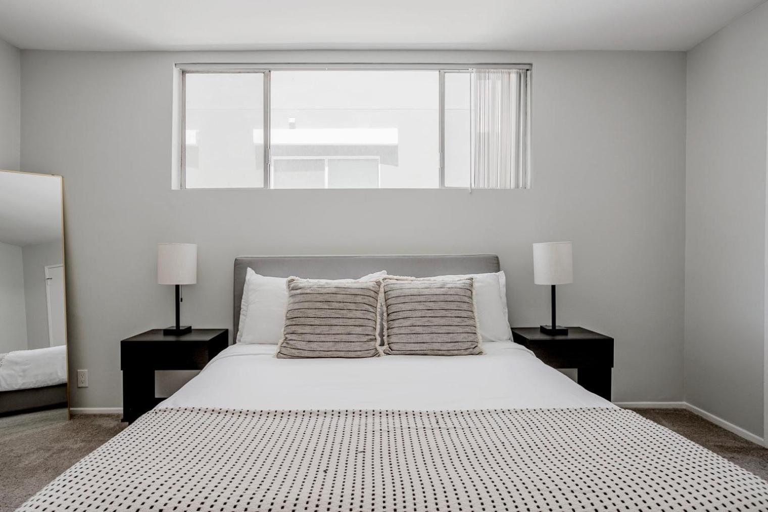 Blueground Beverly Hills Balcony Wd Nr Food Lax-1228 Apartamento Los Ángeles